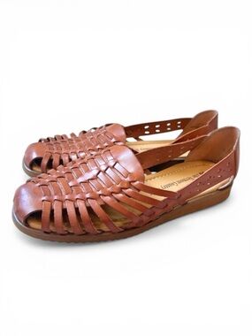 The Vermont Country Store Leather Huarache Sandals